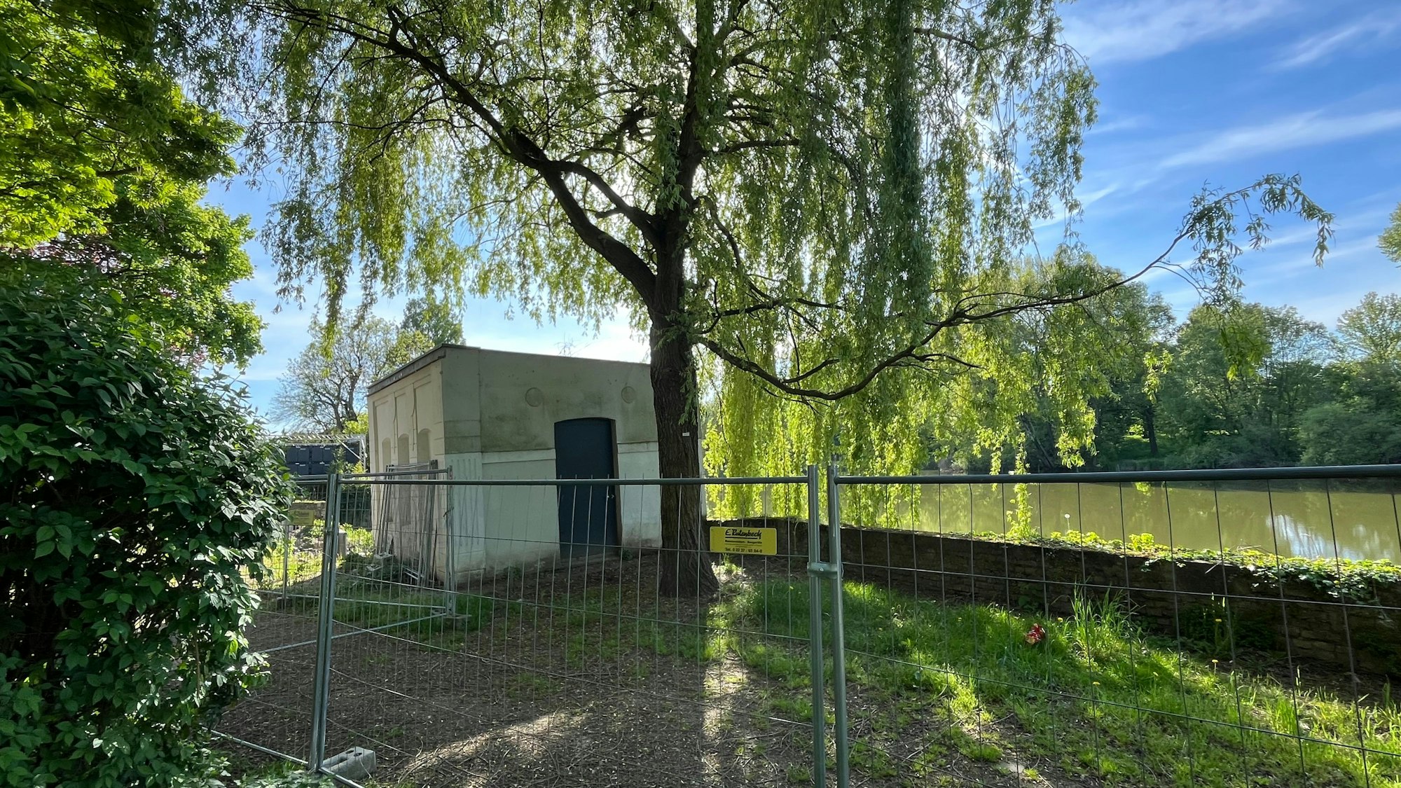 Einstiges Teehaus an der Groov in Zündorf.