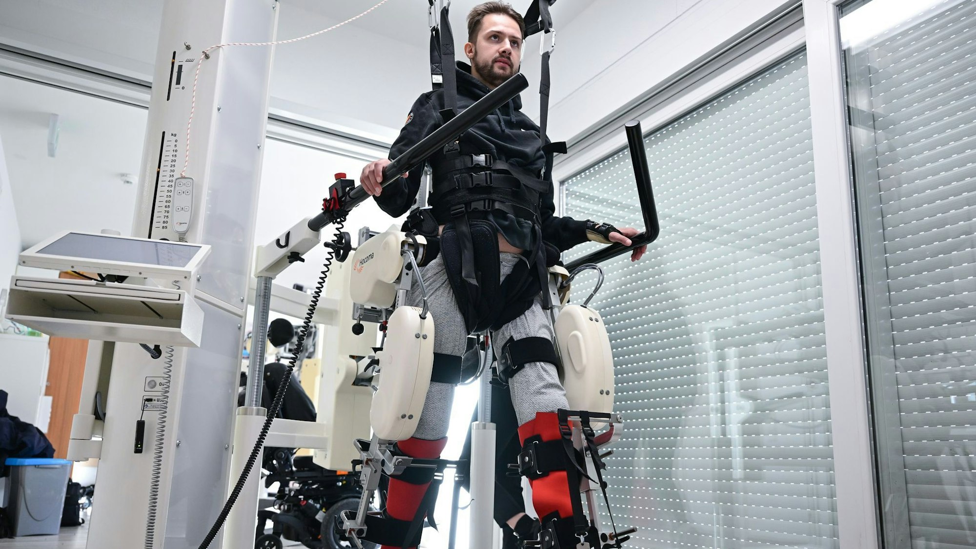 Mike Glemser fordert von seinem damaligen Gegenspieler Schmerzensgeld.