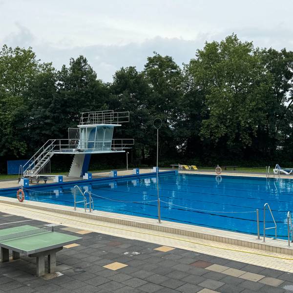 So sah es im vergangenen Jahr im Freibad Türnich aus. Frühestens Ende Mai wird es öffnen.