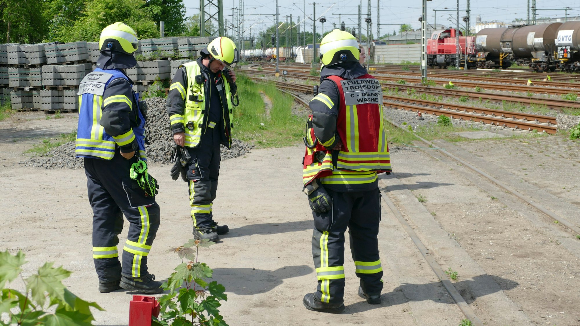 Die Bahnstrecke zwischen Köln und Siegburg war zwischenzeitlich gesperrt. Grund war die Rauchentwicklung an einem Güterzug.