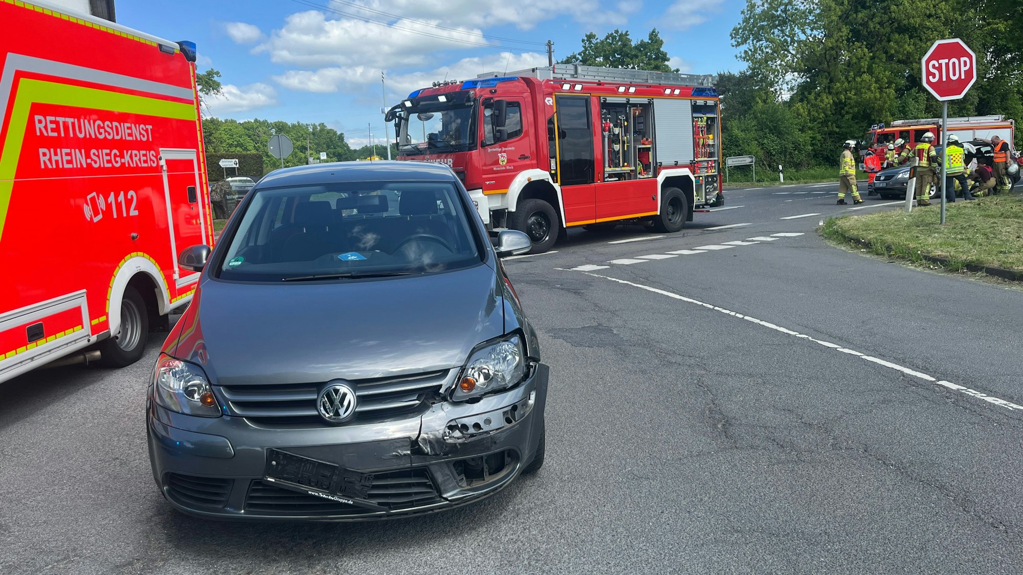 Der VW Golf der Unfallverursacherin wurde nur leicht beschädigt.