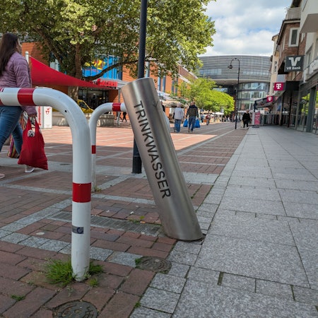 Trinkwasserbrunnen in der Wiesdorfer Fußgängerzone