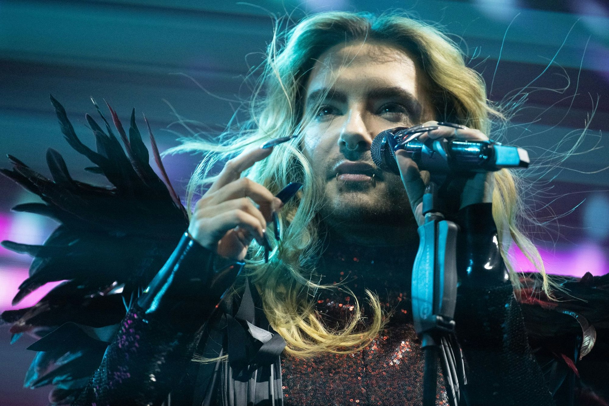 Bei einer Reise nach Warschau legte Tokio-Hotel-Sänger Bill Kaulitz in seiner alten Heimat in Sachsen-Anhalt einen Stopp ein. (Archivbild)
