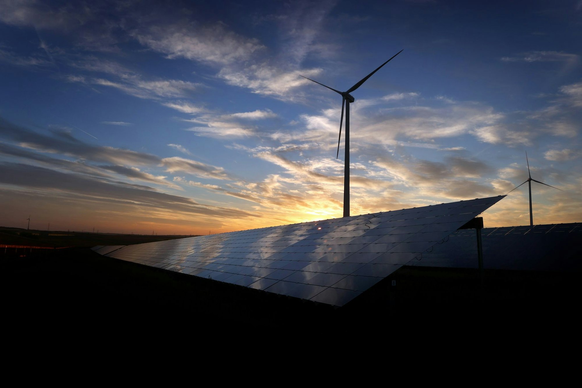 Im internationalen Vergleich ist Deutschland weder ein großes noch besonders sonniges Land - doch beim Ausbau der Solarenergie liegt die Bundesrepublik in der Spitzengruppe. (Symbolbild)