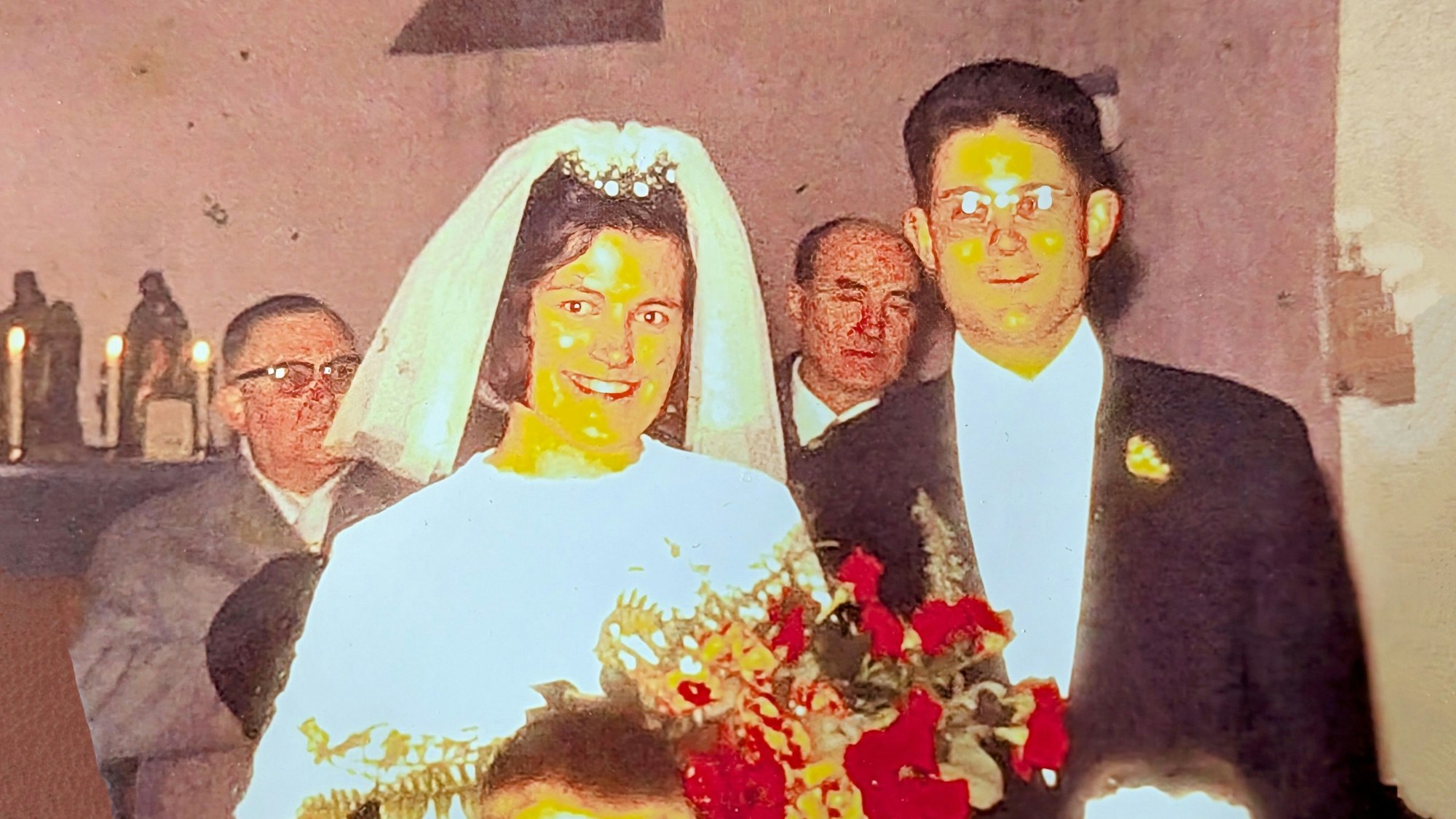 Am 21. April 1965 traten Klaus Fietzek und Gerta Kröll in der Rodenkirchener Maternus-Kapelle vor den Traualtar.