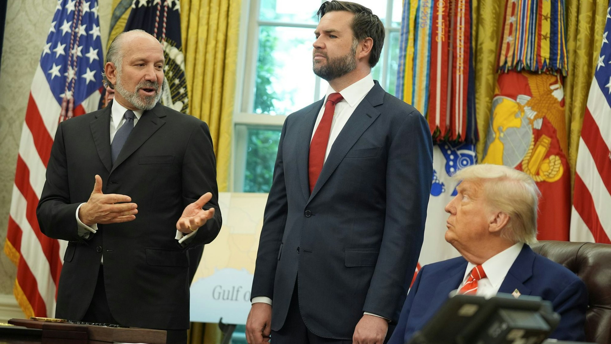 US-Präsident Donald Trump hat den Handelspakt mit Großbritannien als Erfolg seiner Zollpolitik angepriesen.