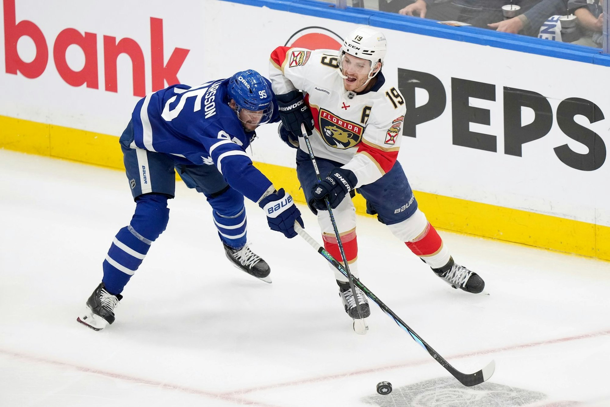 Der Titelverteidiger hat auch das zweite Spiel gegen die Toronto Maple Leafs verloren.