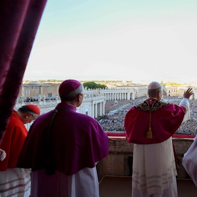 Der neue Papst: Die Wahl der Kardinäle fiel auf den Amerikaner Robert Prevost. Er wird Papst Leo XIV. heißen. Foto: Alberto Pizzoli/AFP