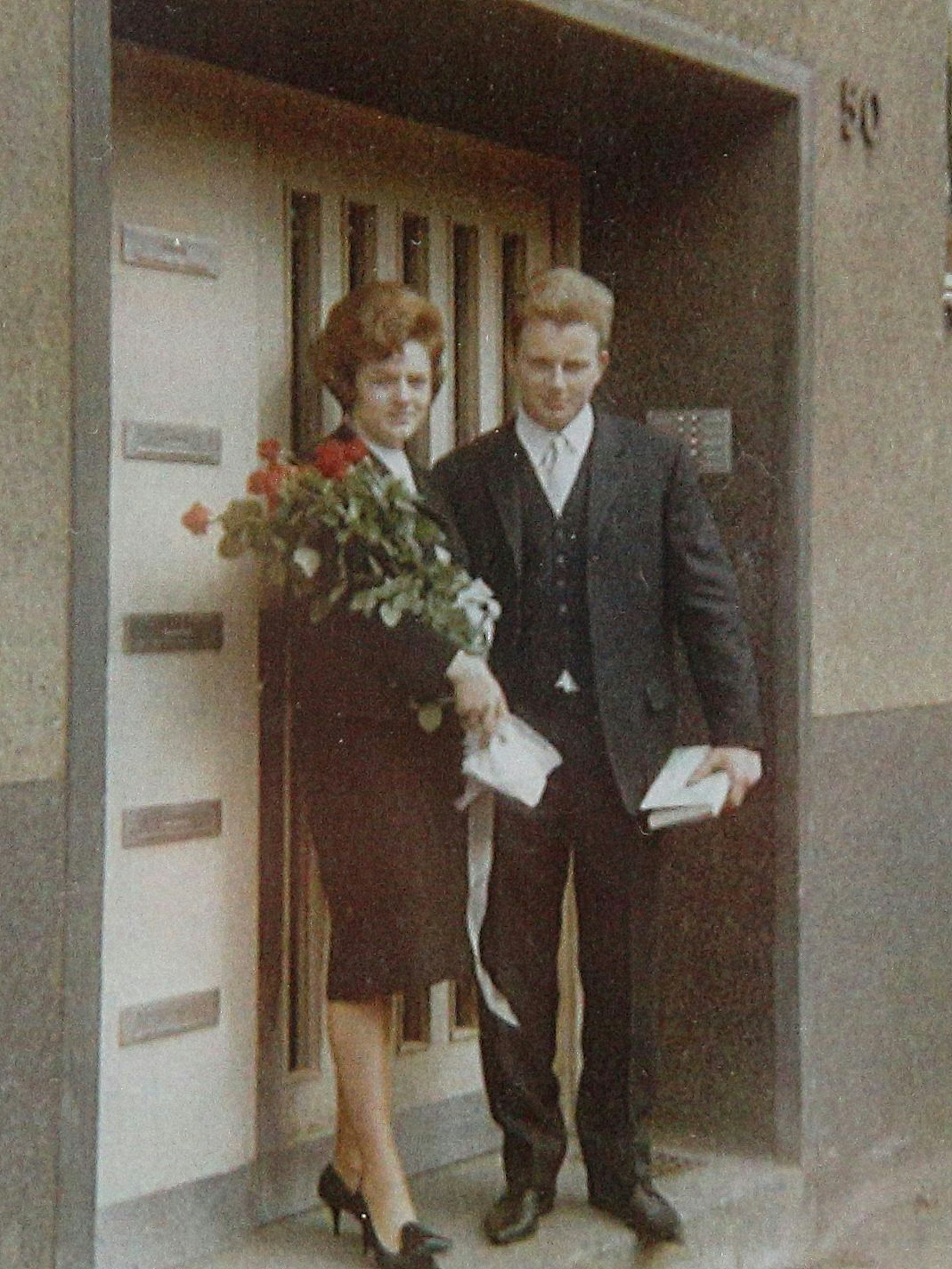 Das Bild ist ein Repro des Hochzeitsfotos von vor 60 Jahren.