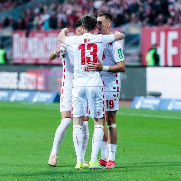 1. FC Köln gewinnt gegen den 1. FC Nürnberg