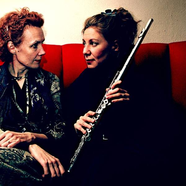 Kaija Saariaho und Camilla Hoitenga