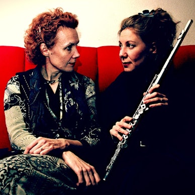 Kaija Saariaho und Camilla Hoitenga