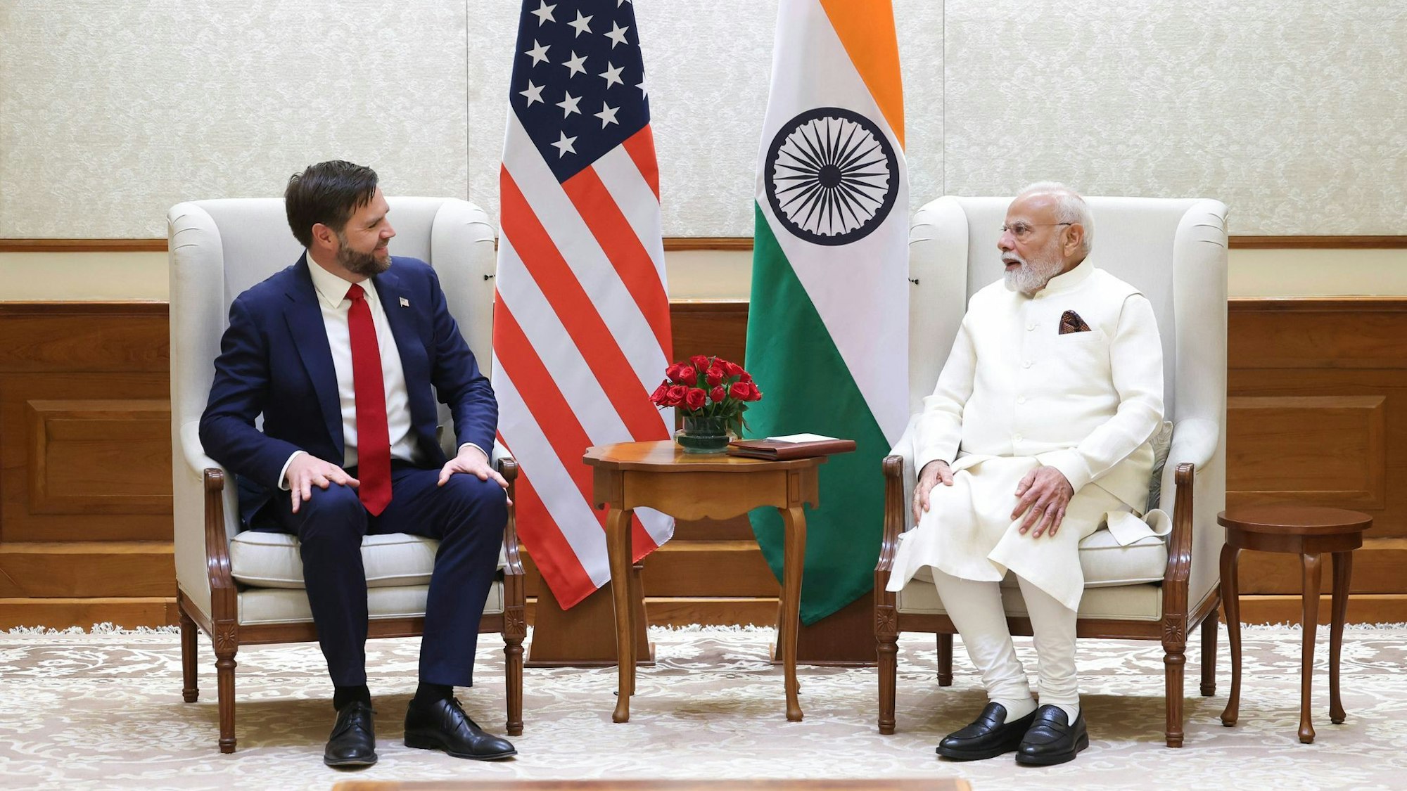 US-Vizepräsident Vance und Indiens Premierminister Modi telefonierten einem Bericht zufolge am Freitag wegen der heiklen Lage. (Archivbild)