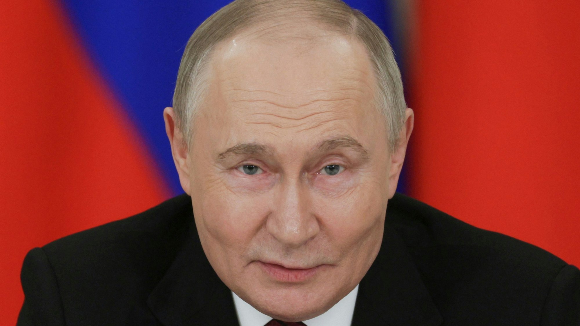 Russlands Präsident Wladimir Putin schlägt direkte Gespräche mit der Ukraine für kommende Woche vor.