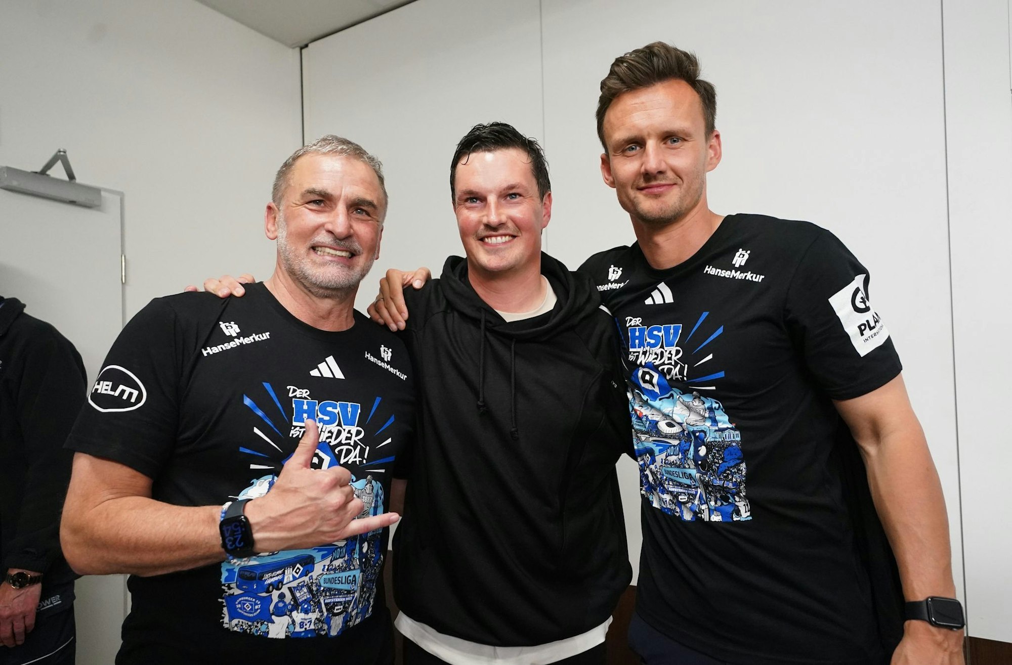 Drei Aufstiegsmacher: HSV-Sportvorstand Stefan Kuntz (l), Trainer Merlin Polzin und Sportdirektor Claus Costa