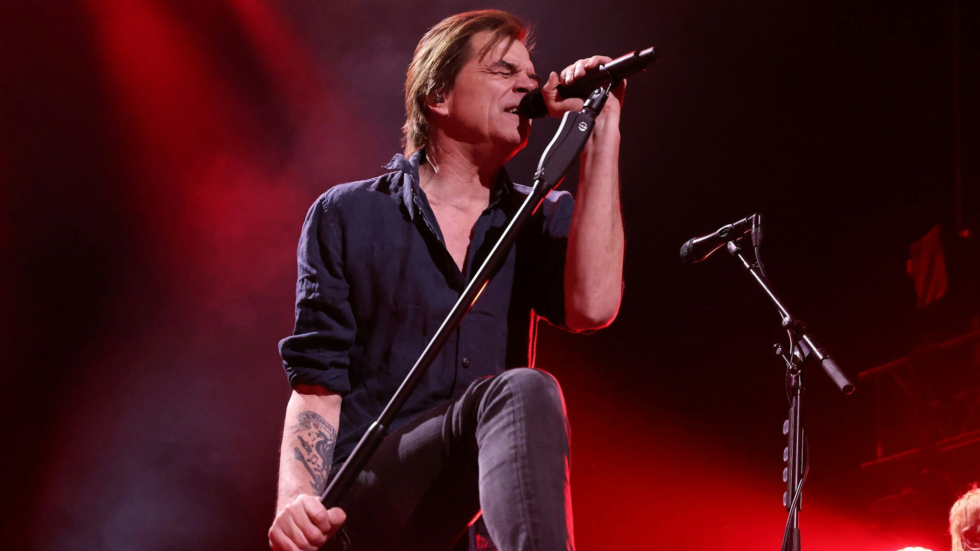 Sänger Capino und seine Band haben nach jahrelanger Pause eine Tour angekündigt.