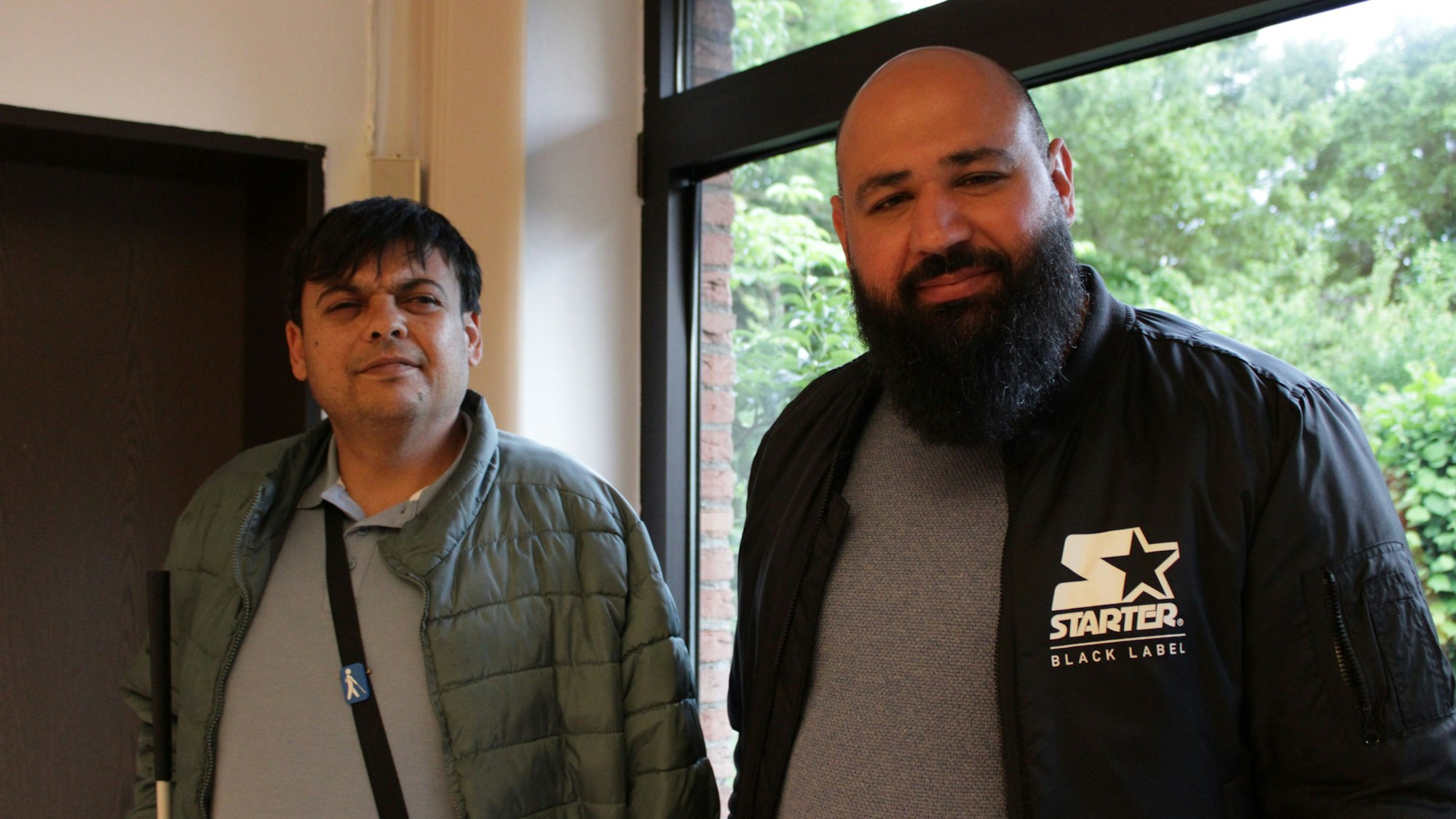 Saleh Bilal mit Abbas Obaid, der das Gespräch übersetzt hat.