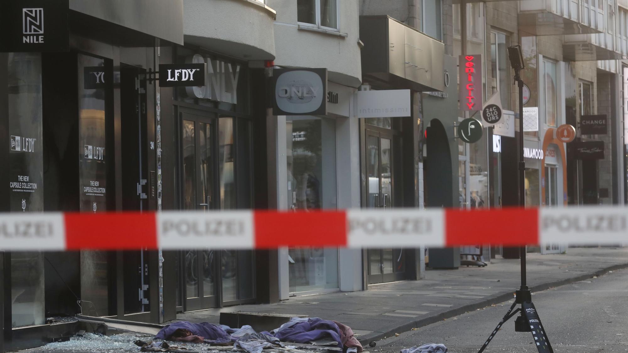 Am 18. September 2024 erschütterte eine Explosion ein Bekleidungsgeschäft in der Kölner Ehrenstraße.