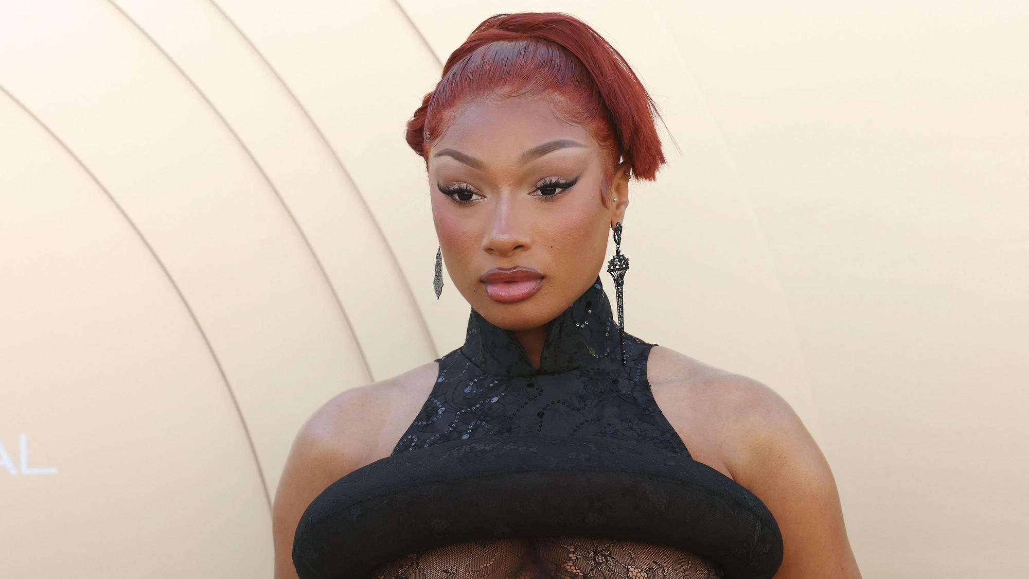 Die US-Rapperin Megan Thee Stallion nimmt am 10. Mai 2025 an der vierten Gold Gala von Gold House im Music Center in Los Angeles teil.