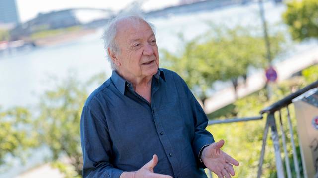 Osmann Okkan, deutsch-türkischer Journalist und Filmemacher