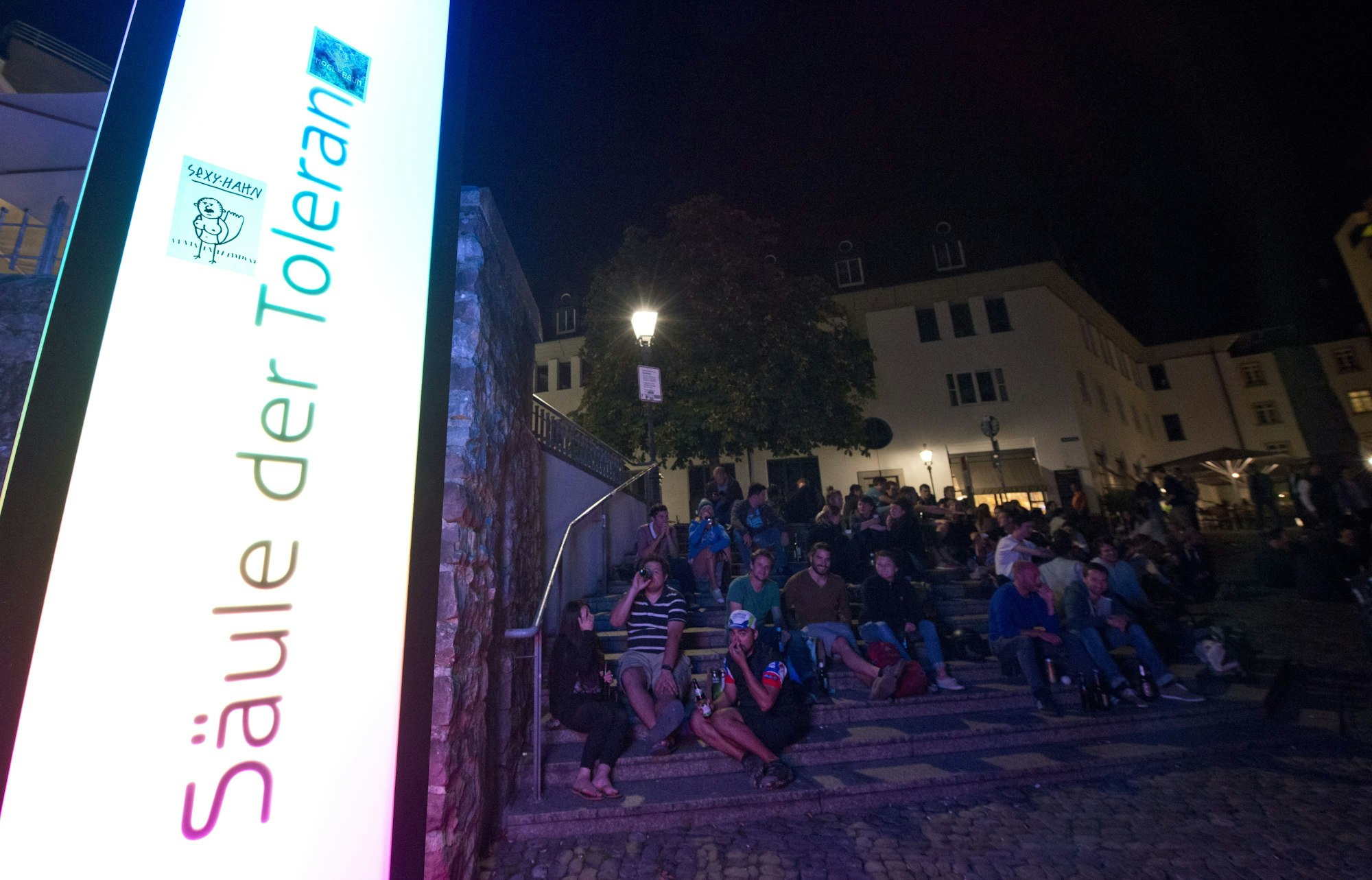 Die „Säule der Toleranz“ am Augustinerplatz in Freiburg.