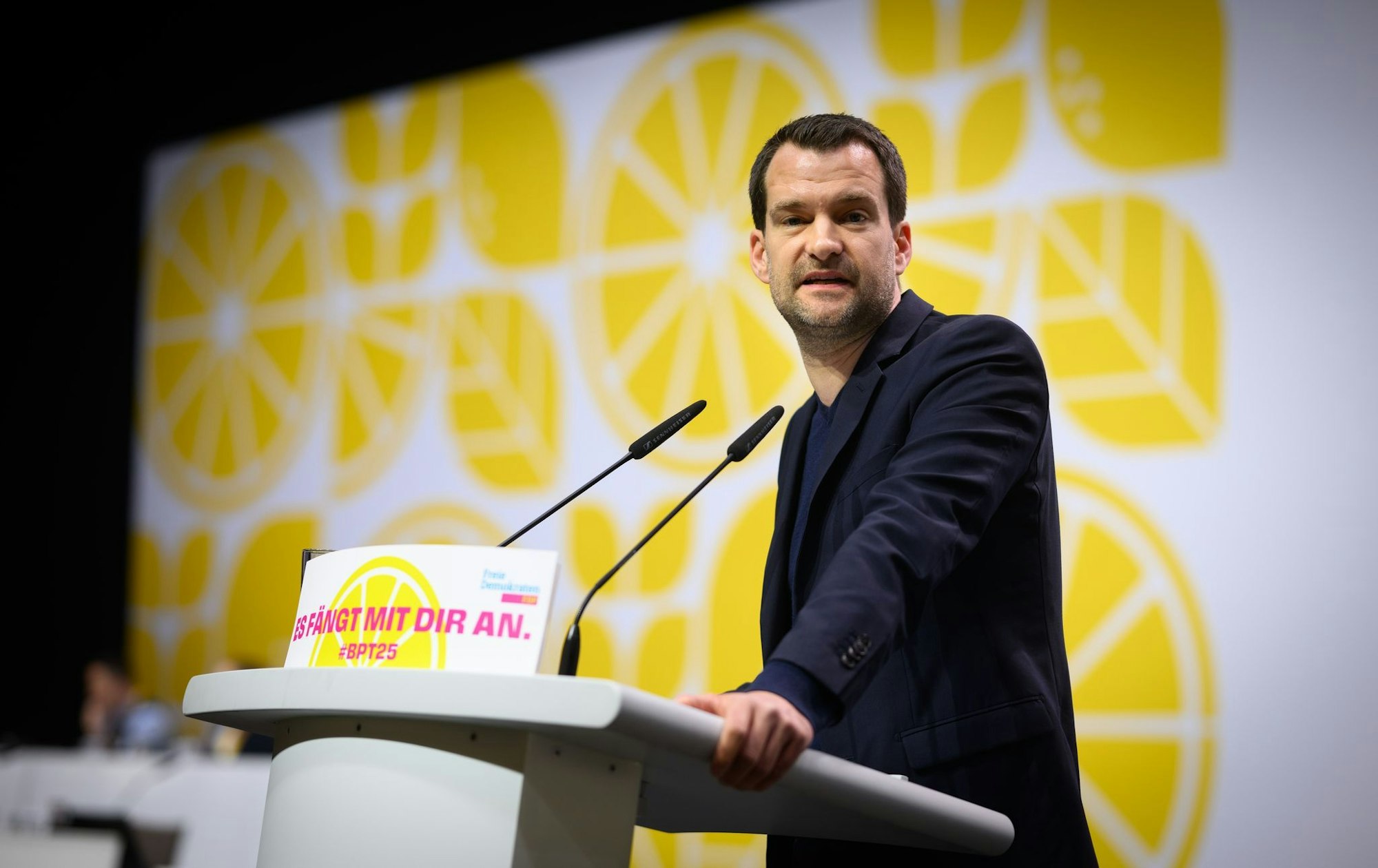 FDP-Vize Johannes Vogel sieht Partei in existenzbedrohender Lage.