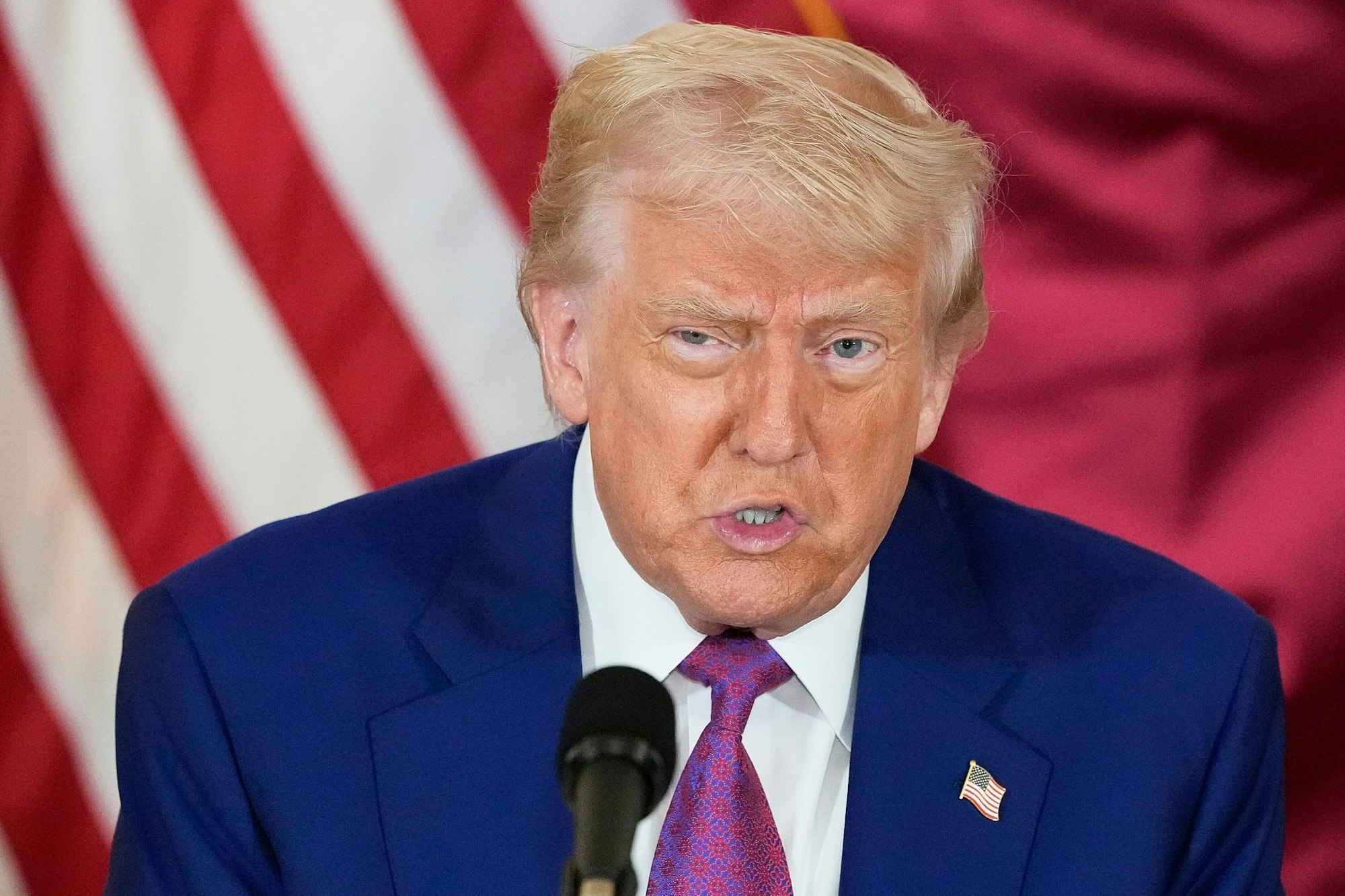 Apple könne Geräte auch in Indien bauen - aber nur für den dortigen Markt, sagt Trump. (Archivbild)