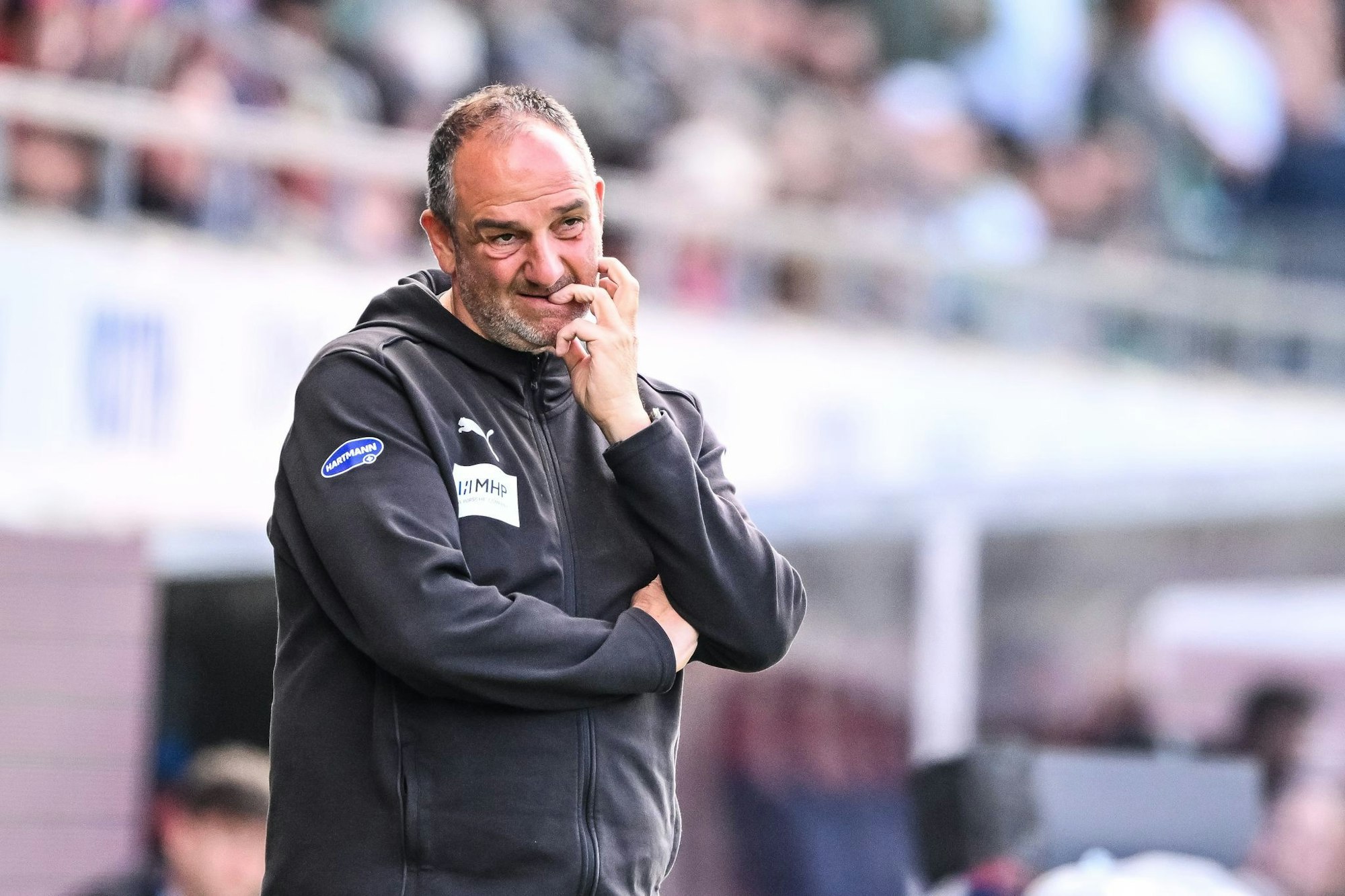 Blickt entschlossen auf das Relegationsduell: Frank Schmidt.