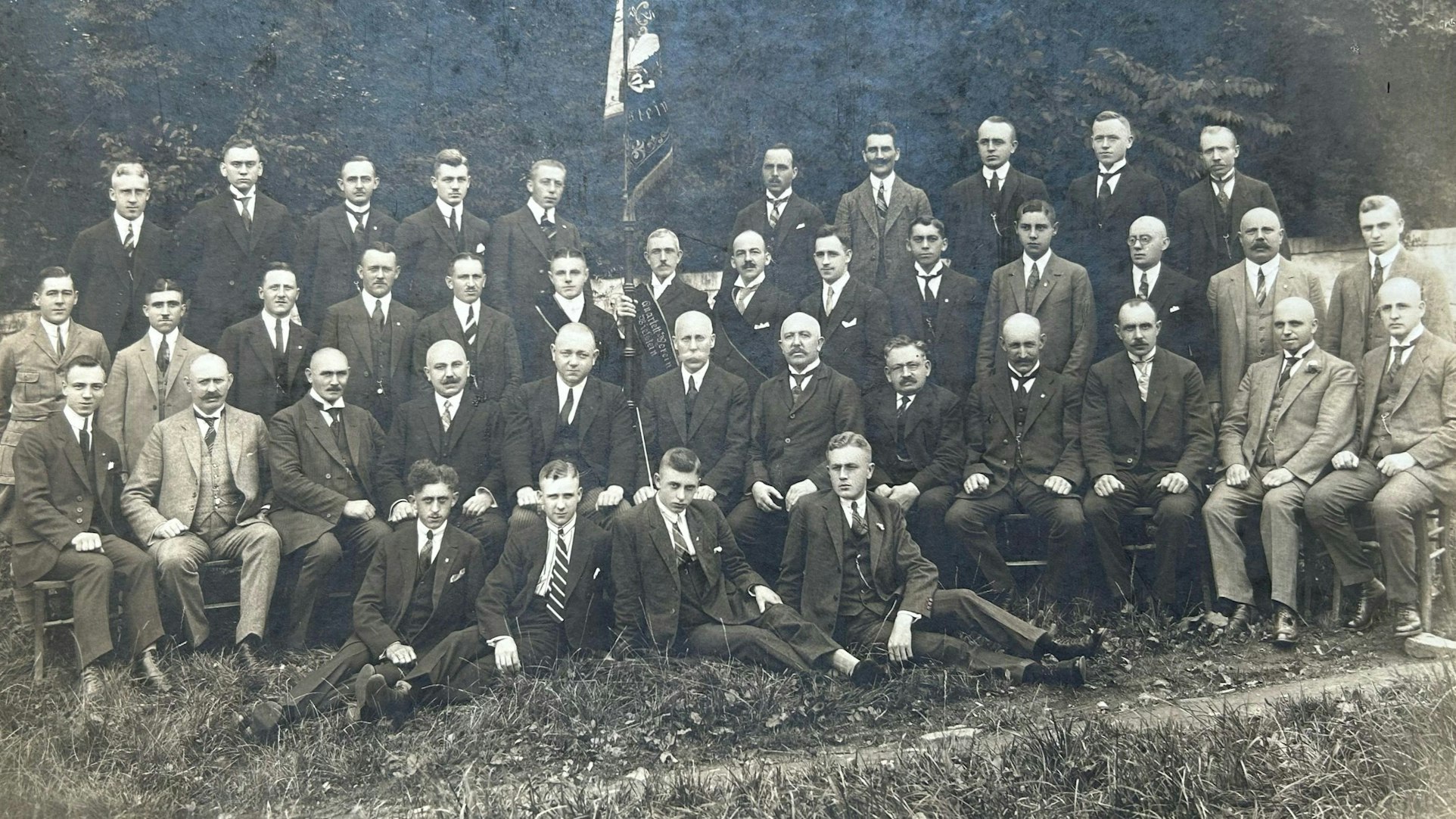 Ein historisches Gruppenbild.