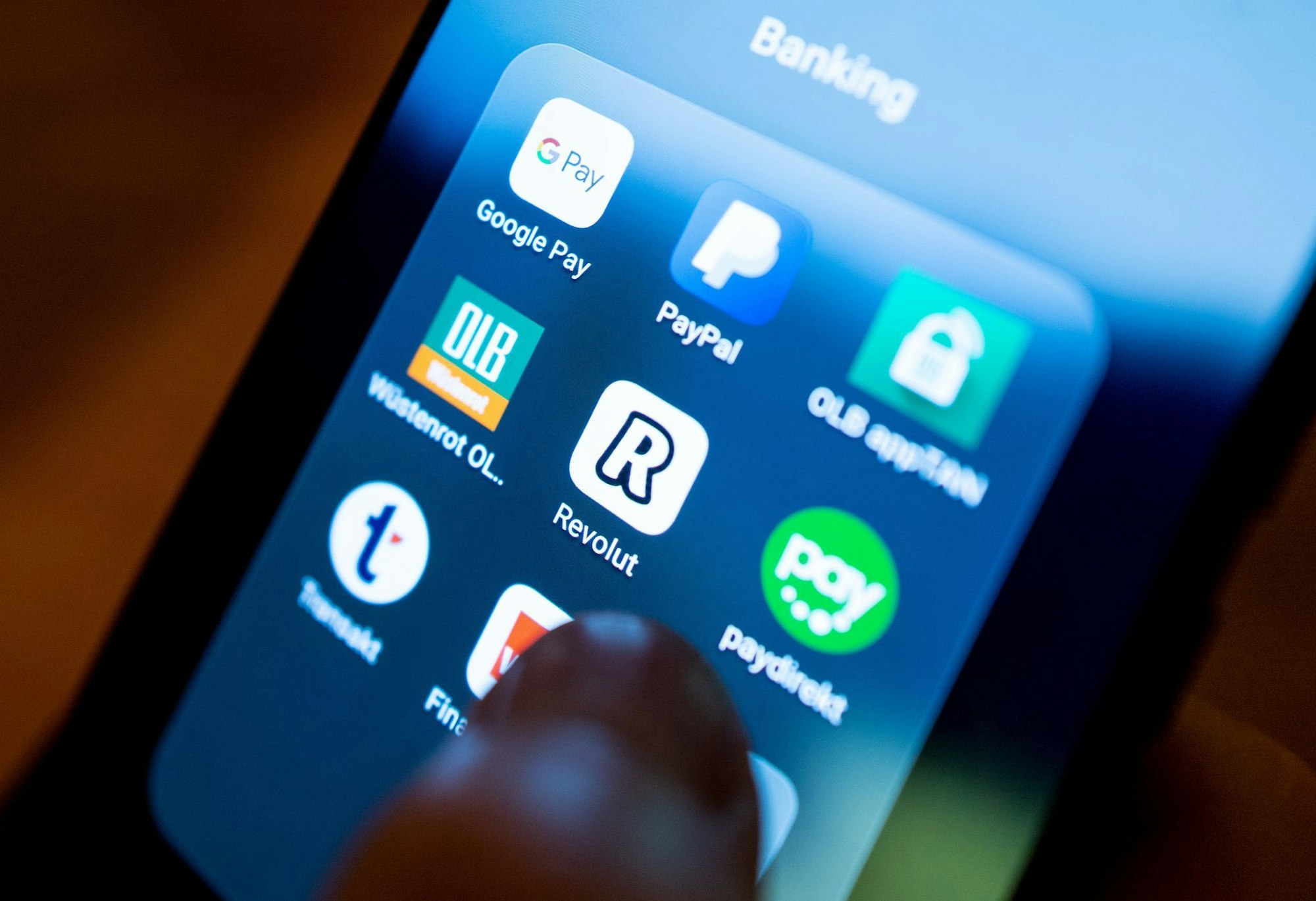 Die britische Digitalbank Revolut investiert über eine Milliarde Euro in Frankreich (Symbolbild).