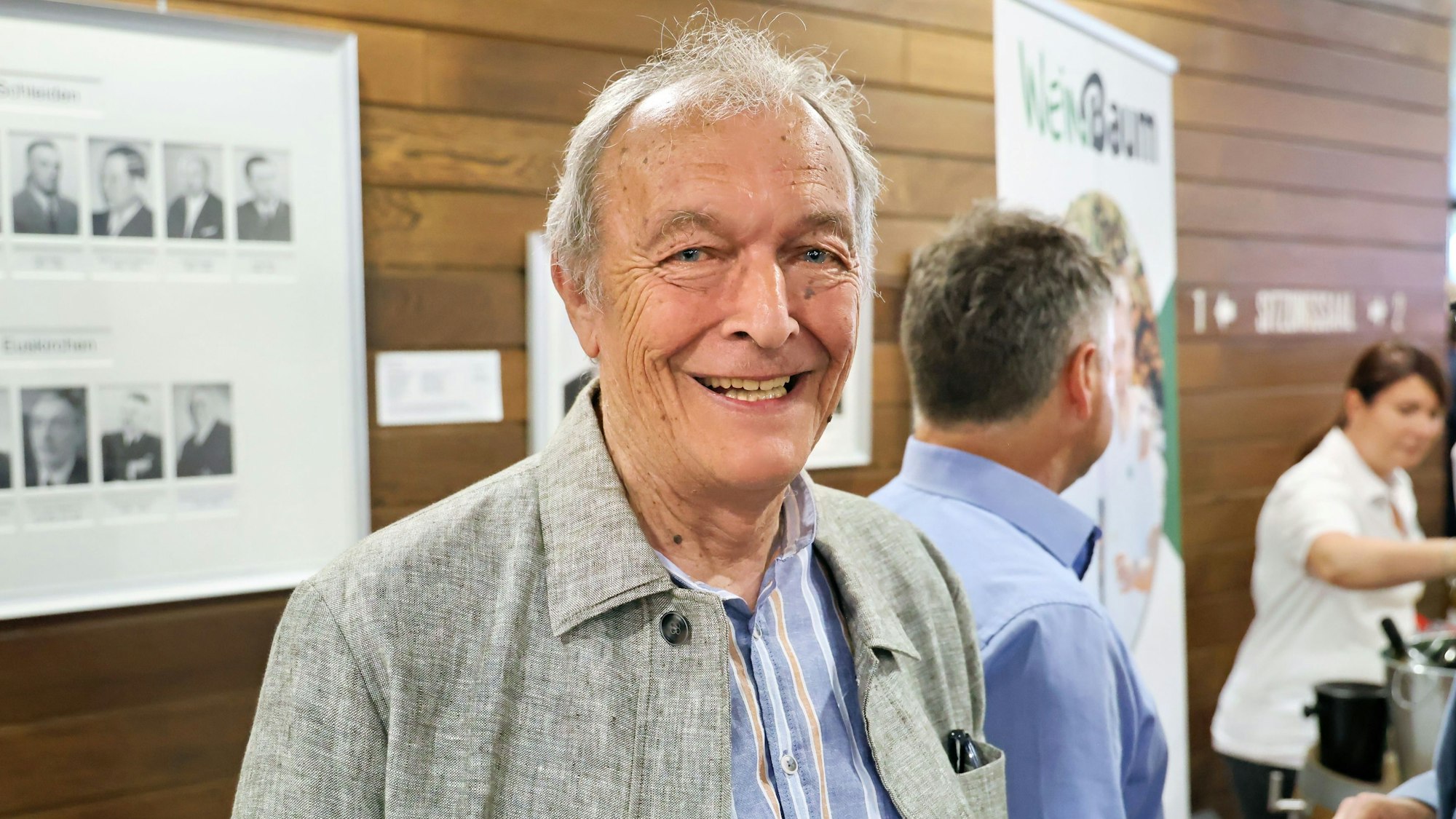 Das Bild zeigt Peter Schlösser.