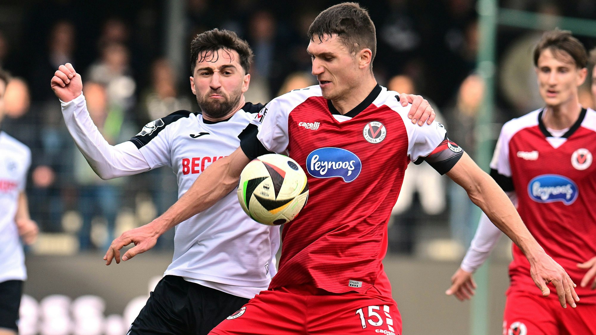 22-02-2025 / pmk / NK103360 Fussball/Herren 3.Liga Saison 2024/2025 Sportclub-Arena / Verl SC Verl - SC Viktoria Koeln Berkan TAZ 10 Verl Christoph GREGER Viktoria Koeln *** 22 02 2025 pmk NK103360 Soccer Men 3 League Season 2024 2025 Sportclub Arena Verl SC Verl SC Viktoria Koeln Berkan TAZ 10 Verl Christoph GREGER Viktoria Koeln