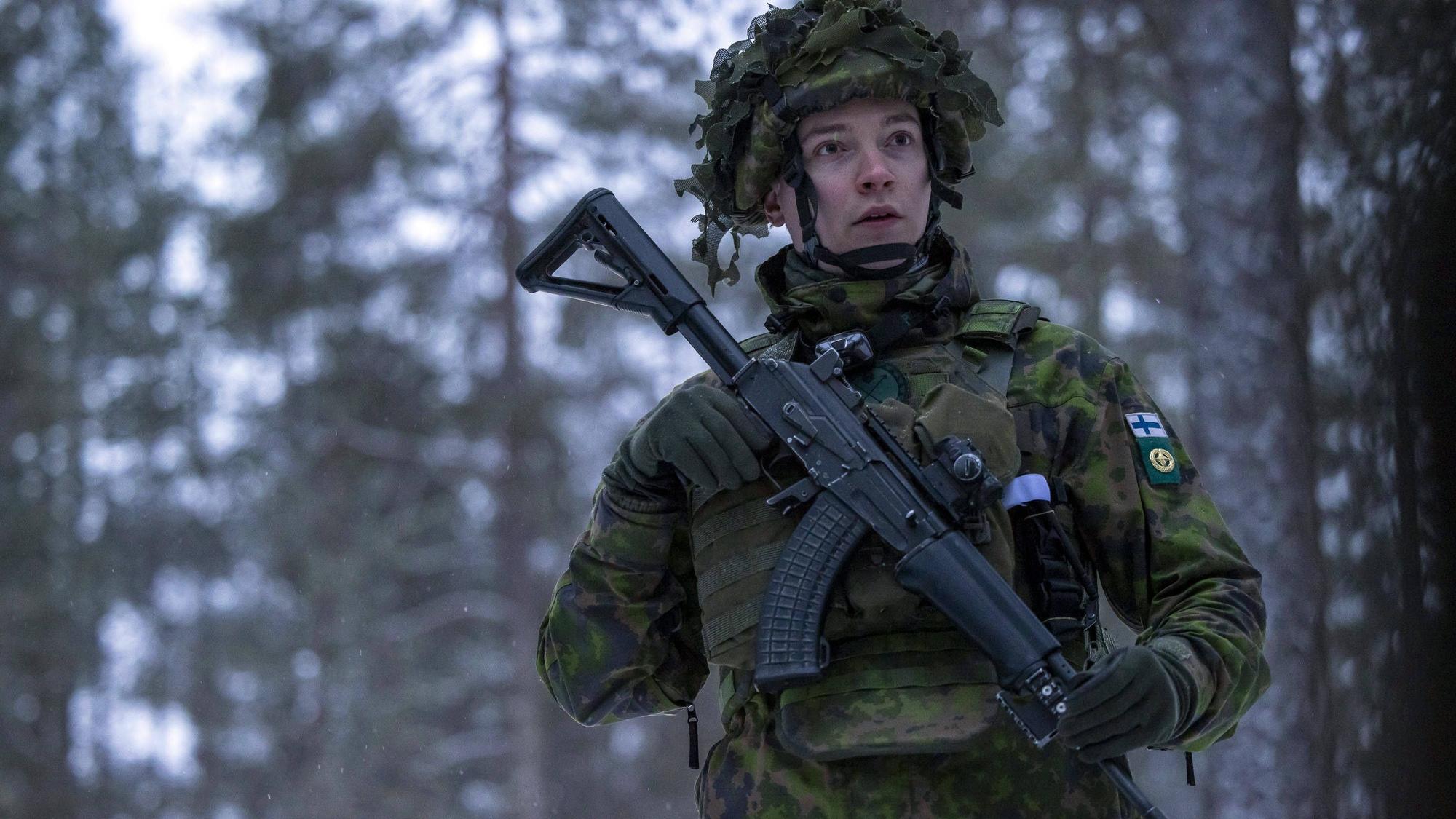 Ein finnischer Soldat auf einem Übungsgelände in der Nähe der Stadt Rovaniemi. (Archivbild)
