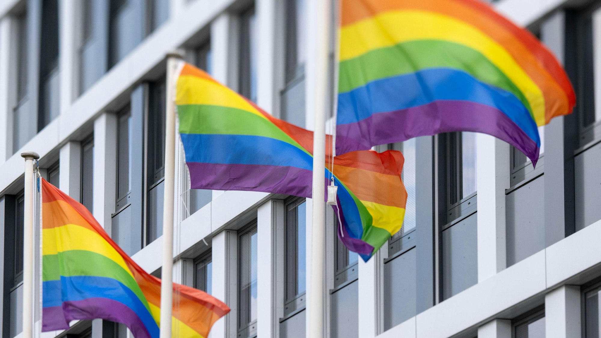 Ein homosexueller Pädagoge berichtet von seinen Mobbing-Erfahrungen an einer Berliner Schule. (Symbolbild)