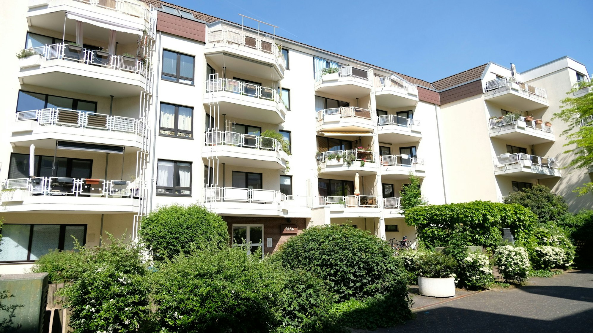 Die Wohnanlage zwischen Berrenrather und Wichterichstraße.