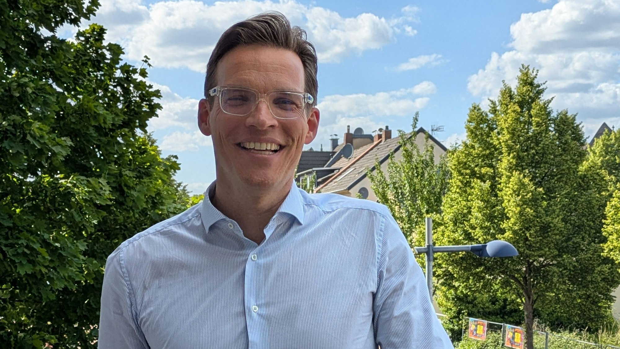 Dirk König ist Bürgermeisterkandidat der UWG Bornheim.