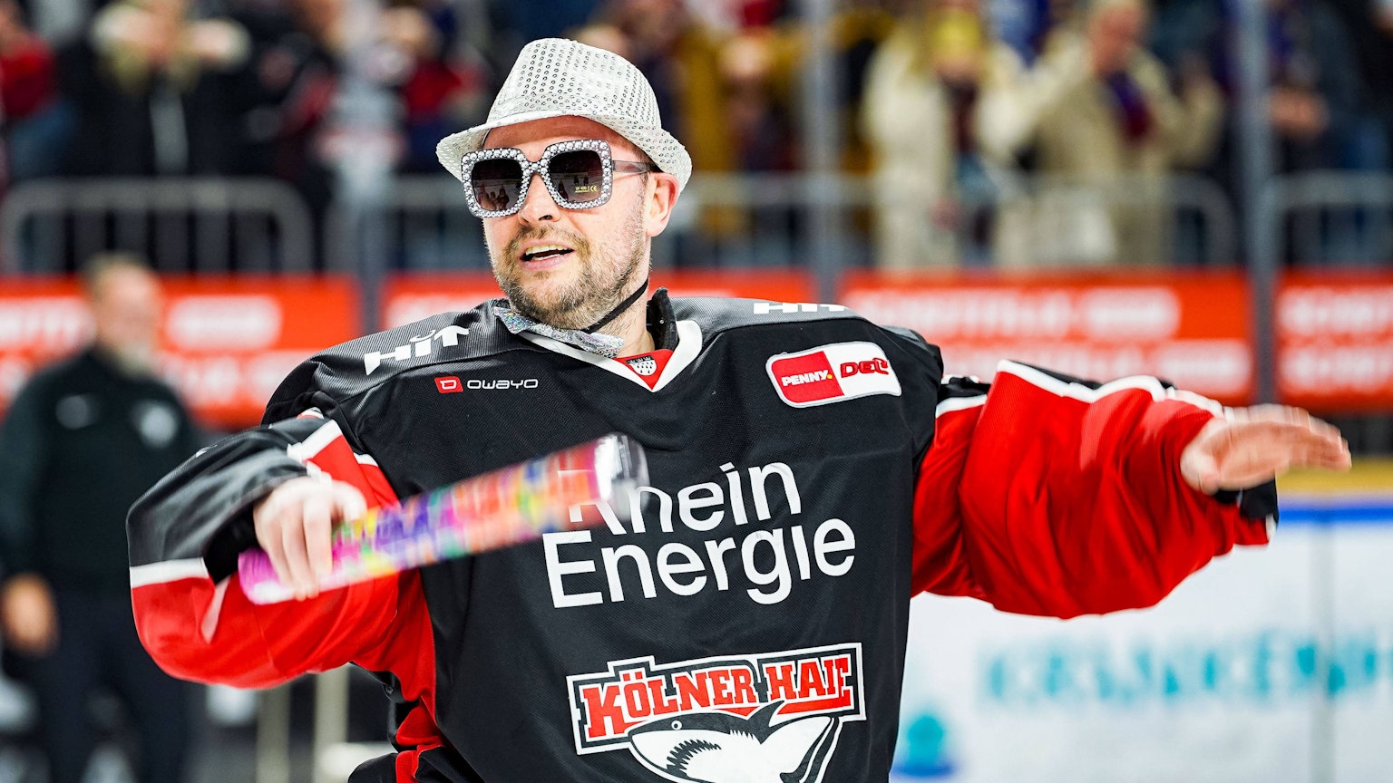 Die Showeinlagen von Julius Hudacek in Köln bleiben unvergessen. Nächste Saison sind sie in Dresden zu sehen.