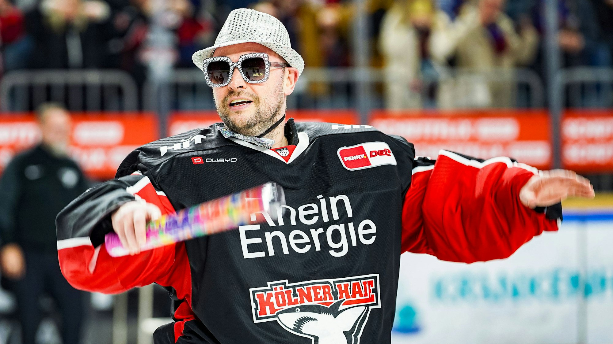 Die Showeinlagen von Julius Hudacek in Köln bleiben unvergessen. Nächste Saison sind sie in Dresden zu sehen.