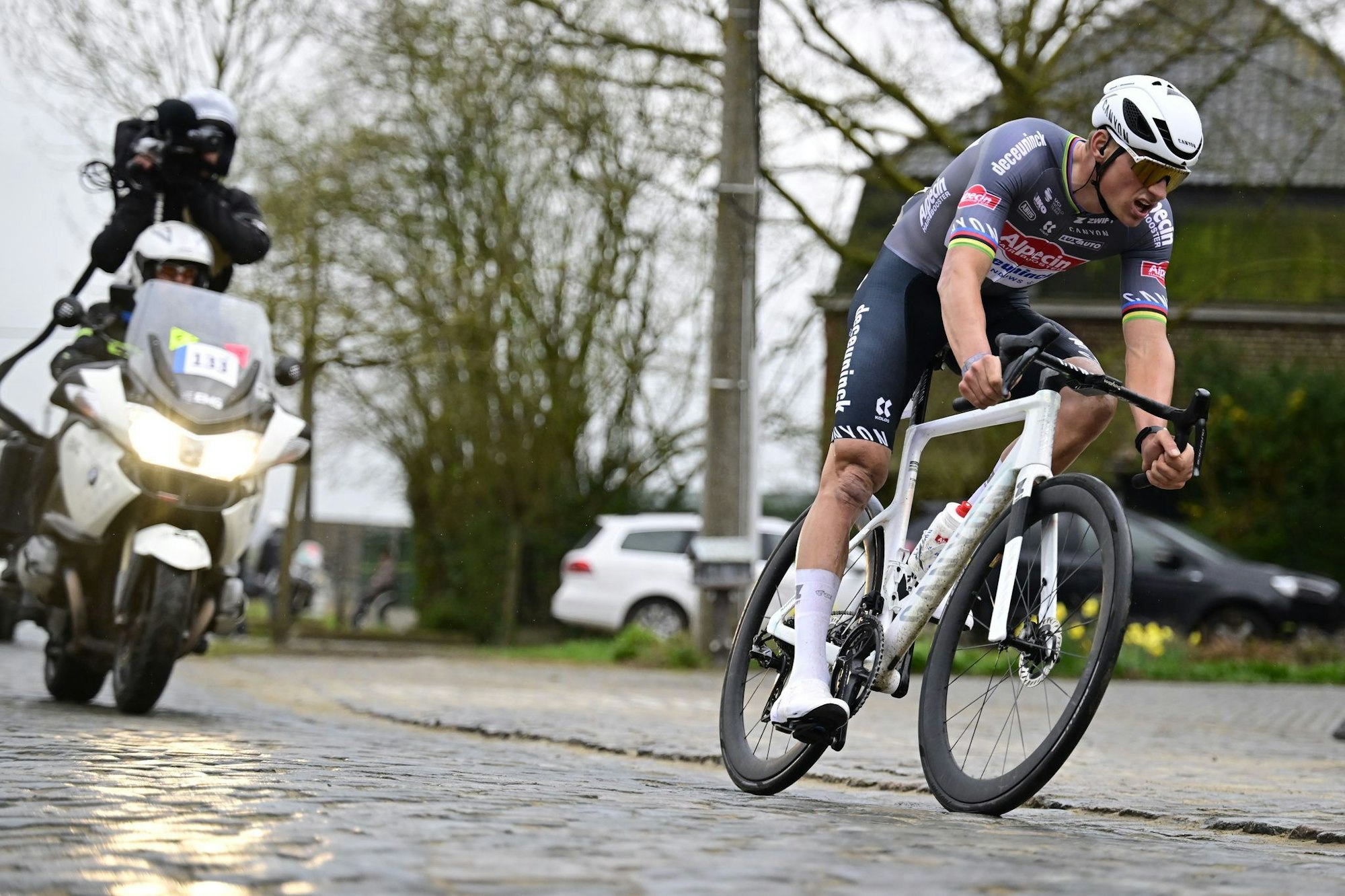 Mathieu van der Poel hat sich an der Hand verletzt.