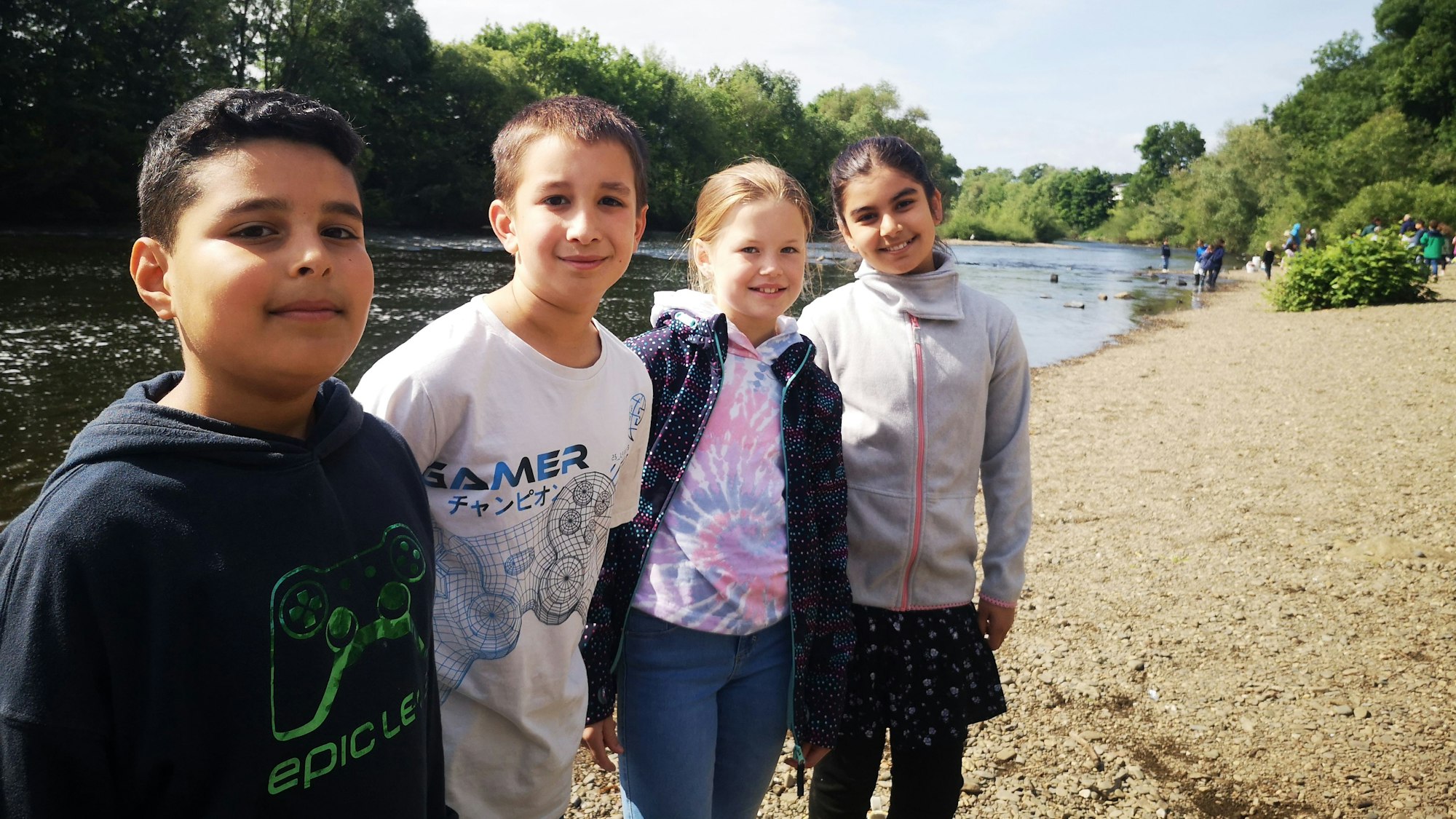 Ilyas, Miraç, Johanna und Dilanur von der KGS Buisdorf an der Kecher-Station.