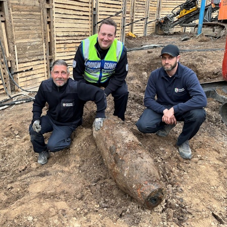 Auf dieser Baustelle im Bereich Hardefuststraße/Sachsenring ist am Montagabend eine Bombe gefunden worden.