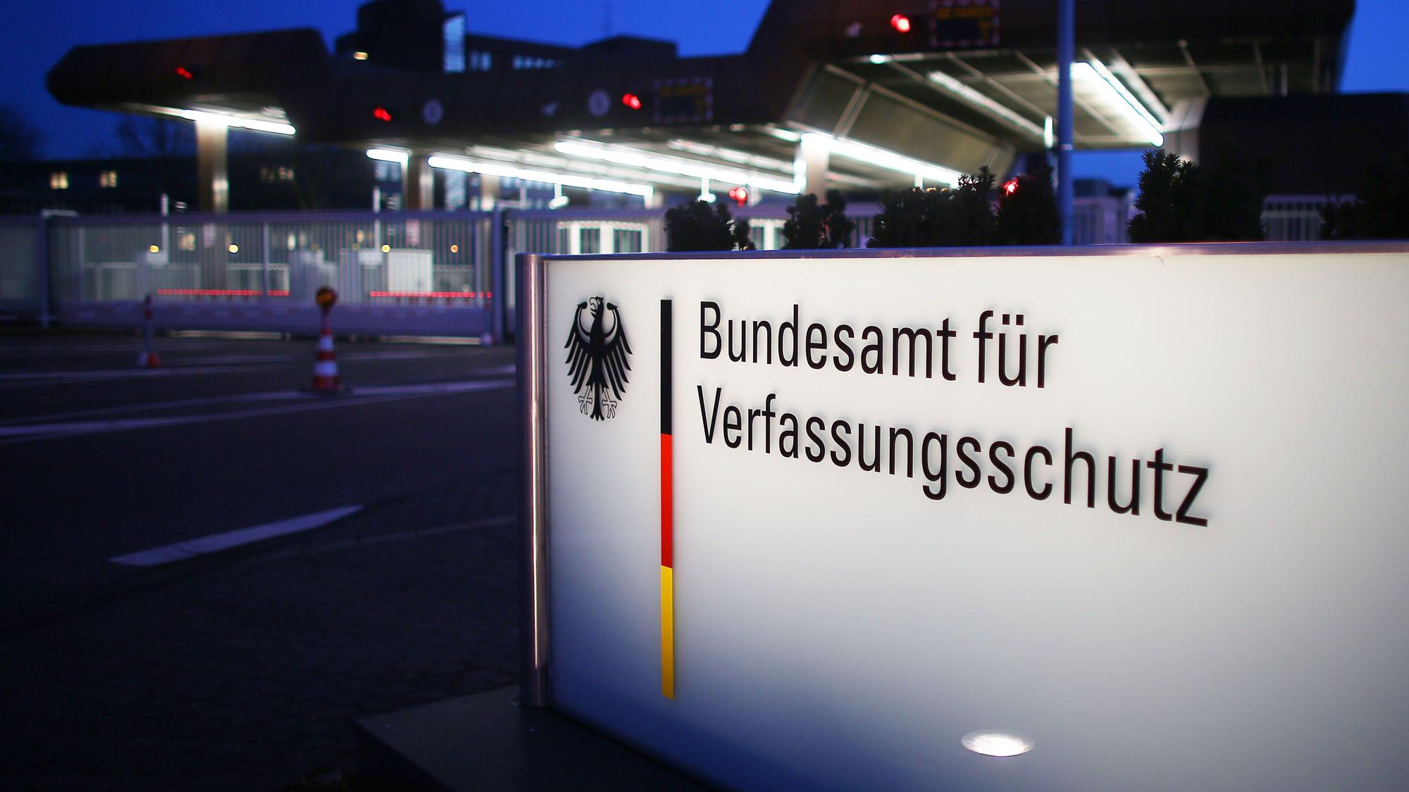 ARCHIV - 04.02.2014, Nordrhein-Westfalen, Köln: Das Bundesamt für Verfassungsschutz.