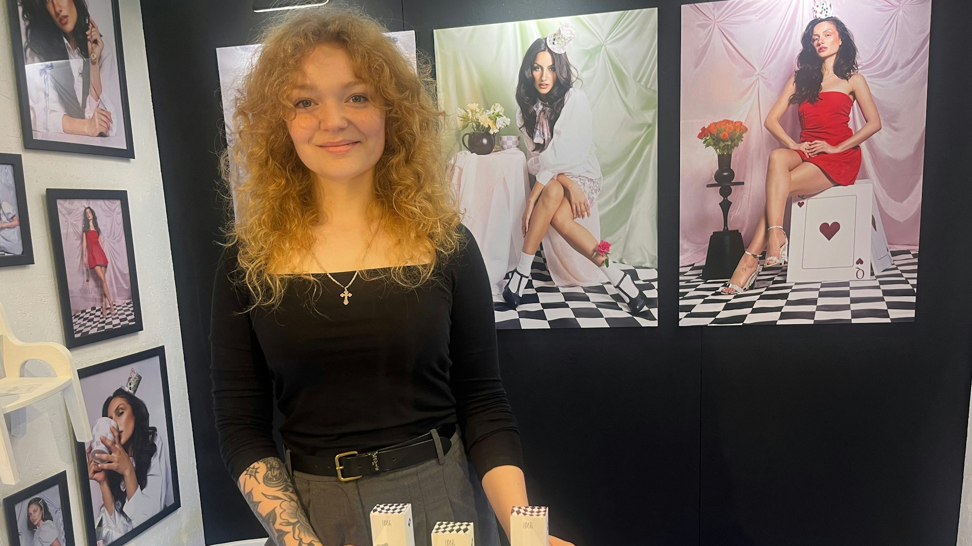 „Once upon“ heißt das märchenhafte Parfümöl, das Constanzia Olenberger vermarktet.