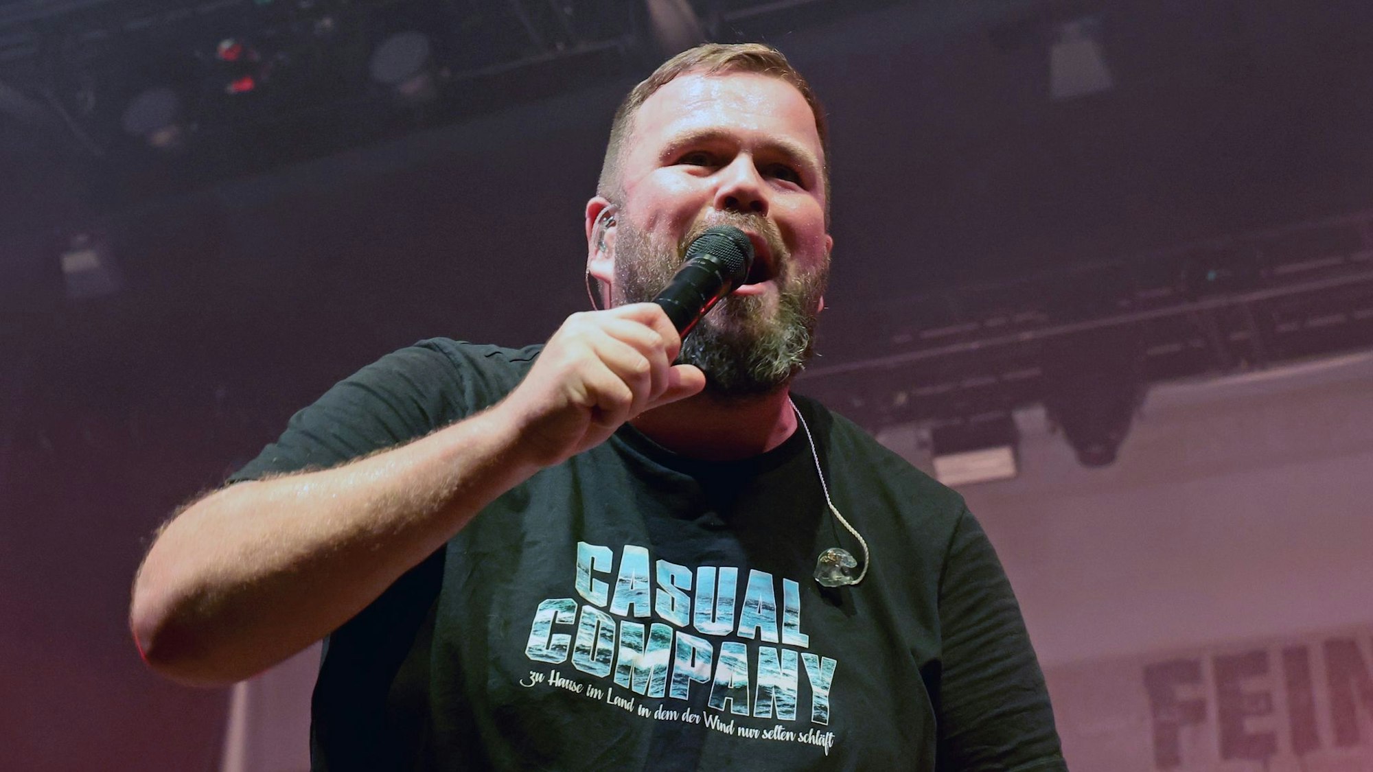 Jan «Monchi» Gorkow, Frontmann von Feine Sahne Fischfilet, wählt oft deutliche Worte. (Archivbild)