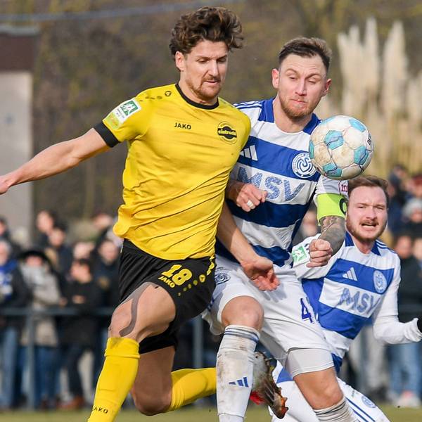 Enzo Wirtz im Spiel gegen den MSV Duisburg