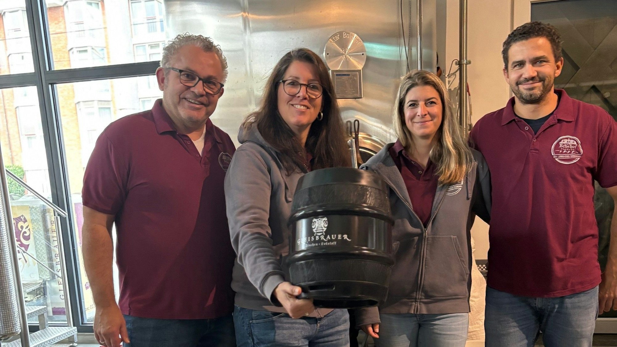 Auf dem Bild ist die Inhaberfamilie des Alten Bahnhof Frechen zu sehen.