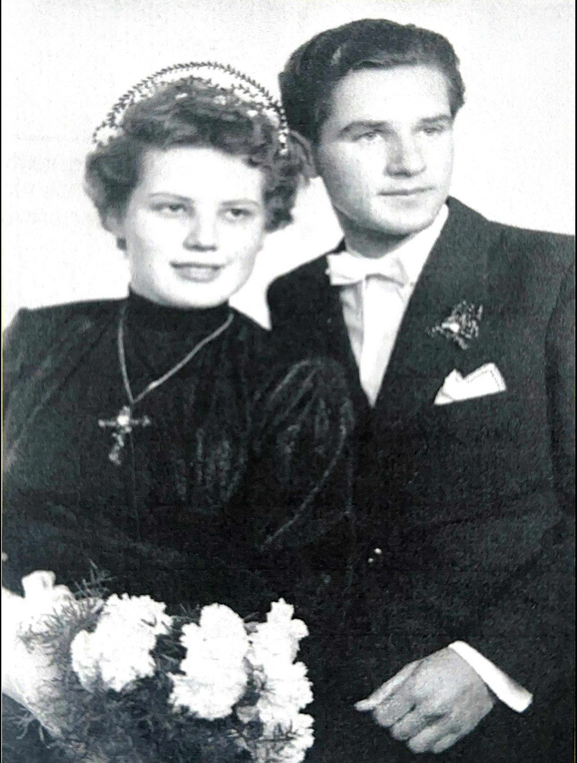 Das Hochzeitsfoto von Christine Maria und Franz Strack.