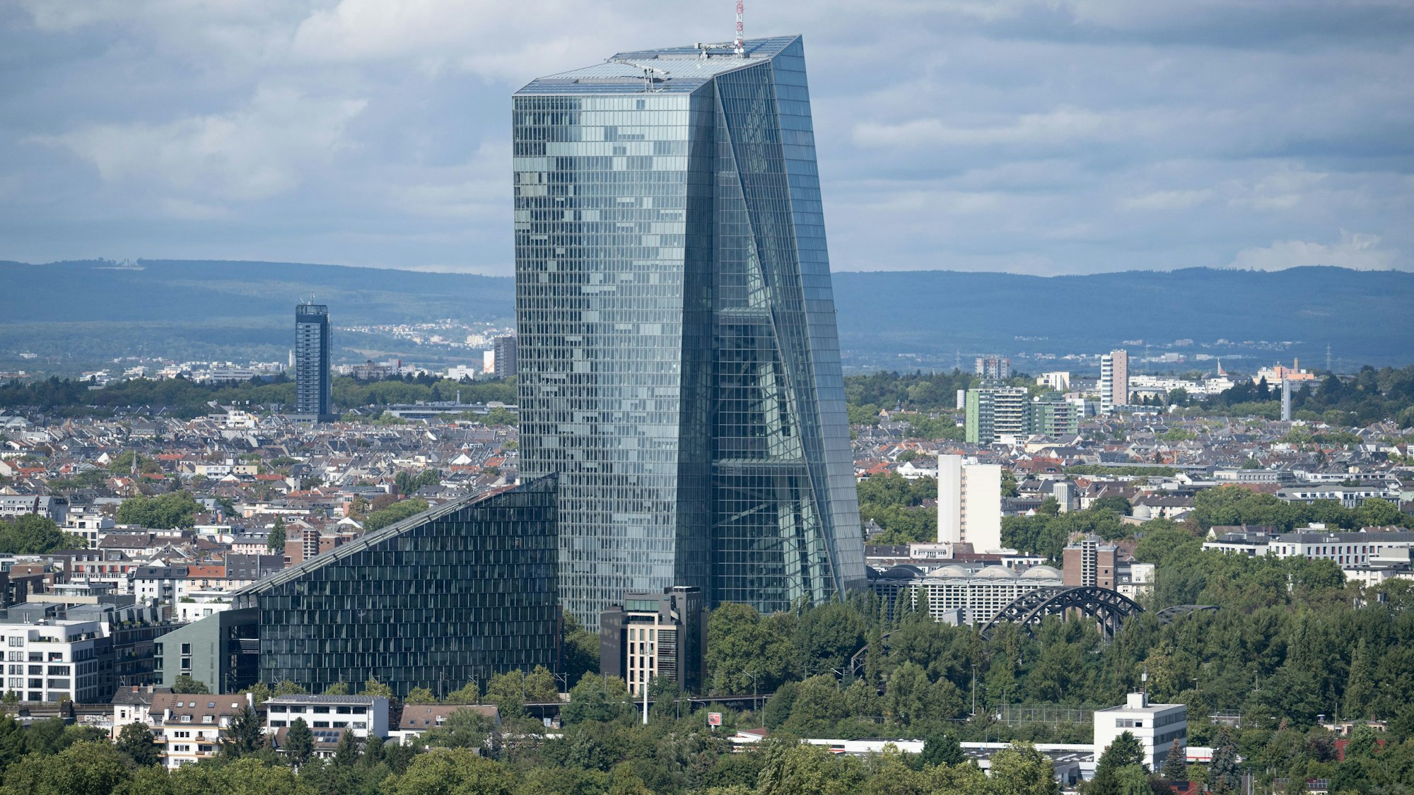 Die Europäische Zentralbank (EZB) in Frankfurt am Main. (Archivbild)