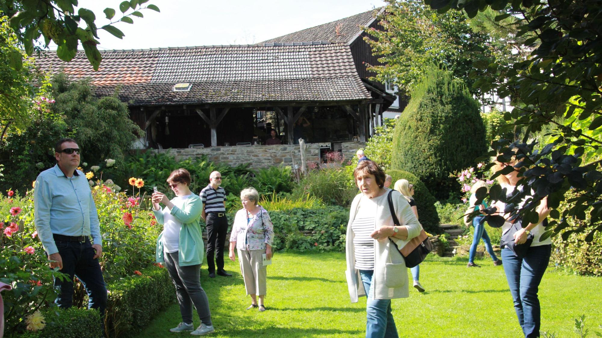 Bergische Gartentour: In diesem Jahr findet die Veranstaltung zum 22. Mal statt. Allein der 6000 Quadratmeter große Garten der Organisatoren in Tüschenbonnen in Much zieht viele Besucher an.
