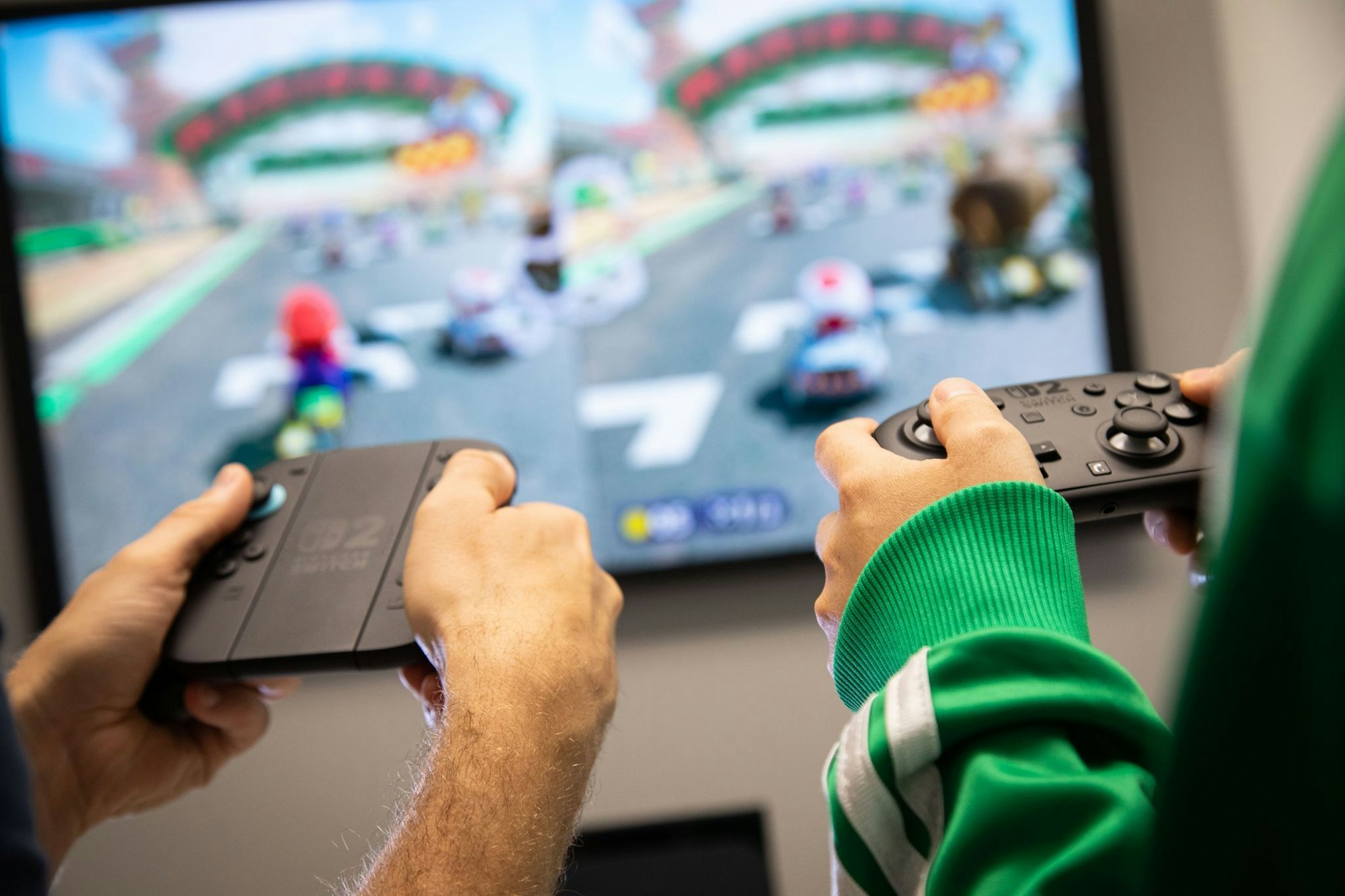 Switch pur: Auch die 2. Konsolengeneration steht für Spaß mit Freunden im Multiplayer-Modus daheim auf dem Sofa.